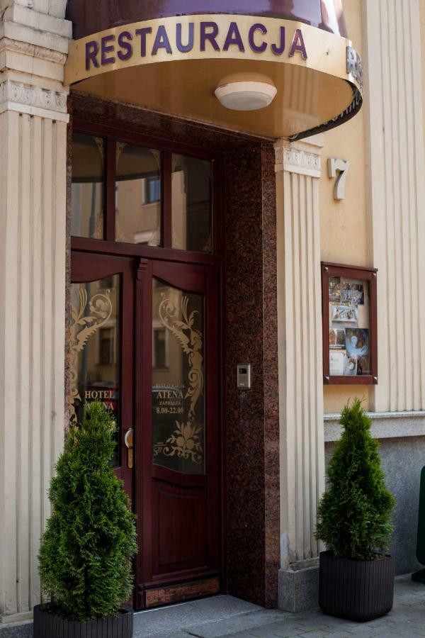 Hotel Atena สวูพสค์ ภายนอก รูปภาพ